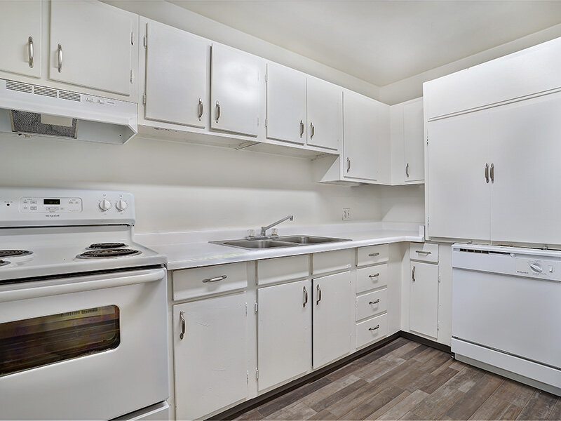 Fully Equipped Kitchen | The Highland at Sugar House Apartments
