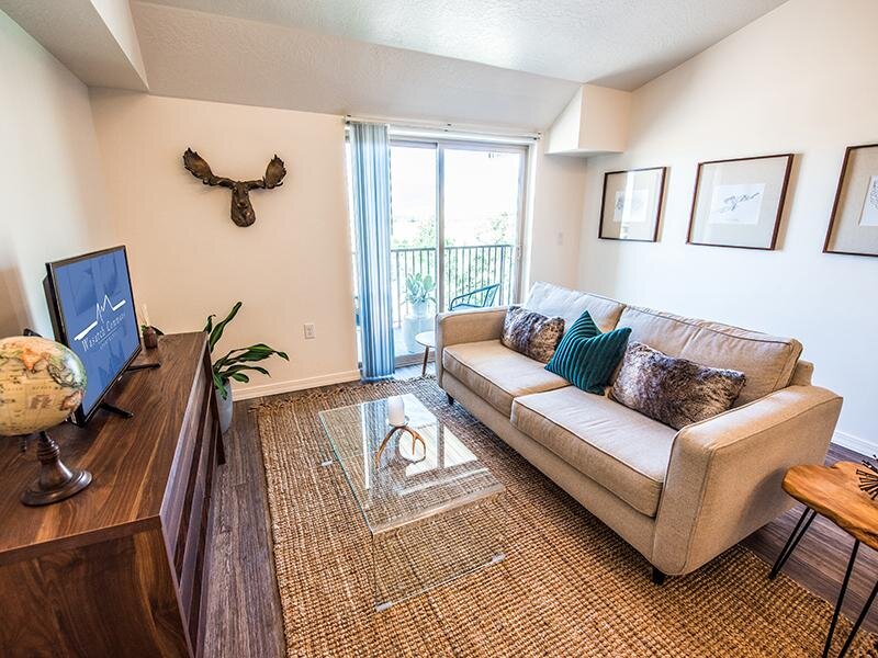 Living Room | Wasatch Commons 84032 Apartments