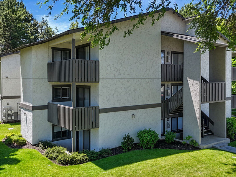 Exterior Apartment Complex with Foliage | Elmwood