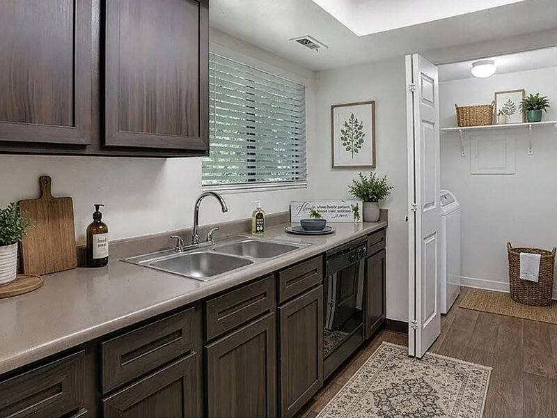 Elmwood Apartments