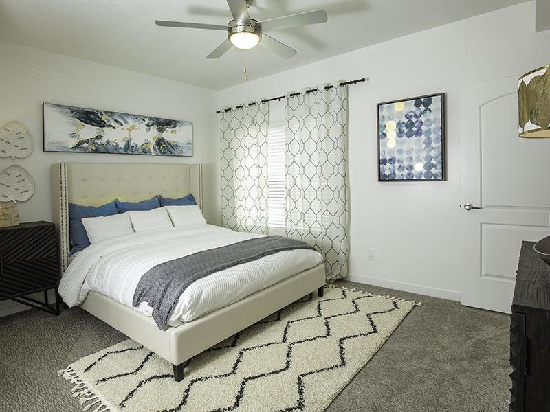 Renovated Bedroom | Wilshire Place