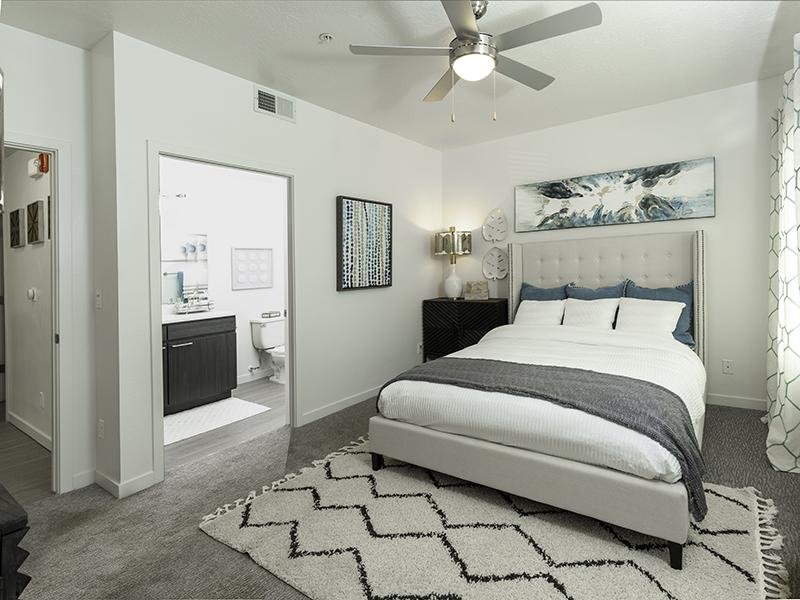 Renovated Bedroom | Wilshire Place Apartments
