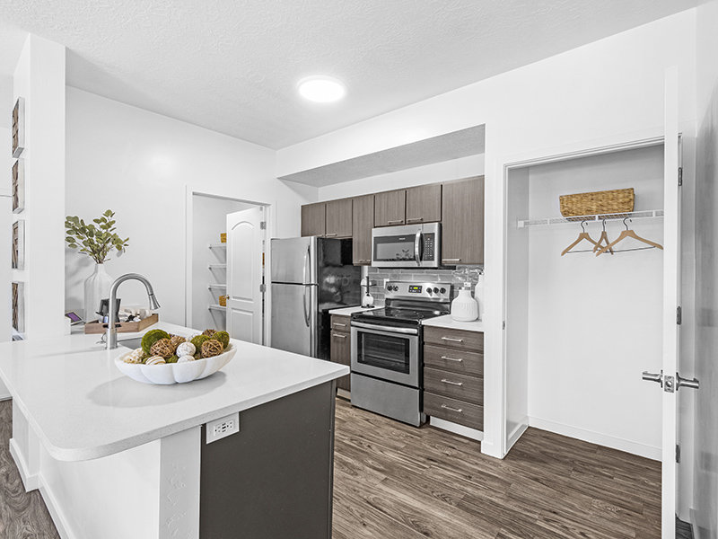Renovated Kitchen | Wilshire Place Apartments in West Jordan, UT