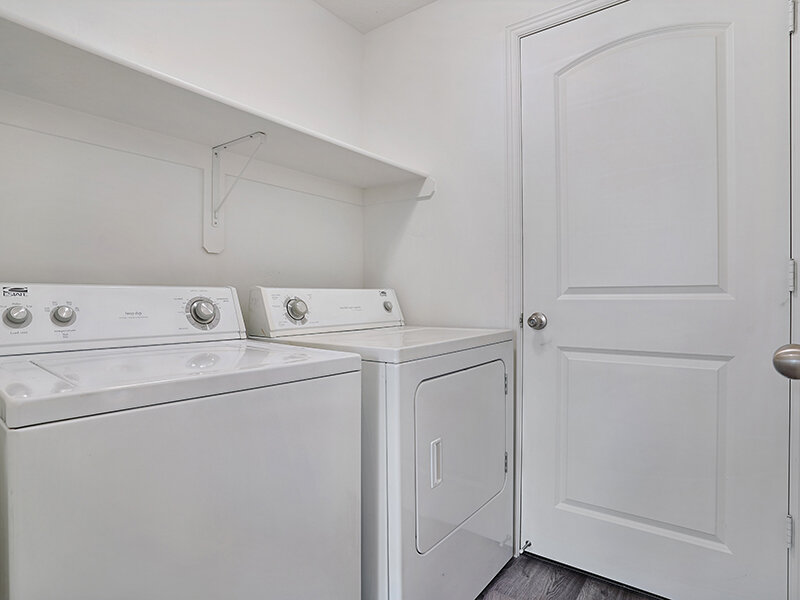 Washer and Dryer Hookup | Eastgate at Greyhawk