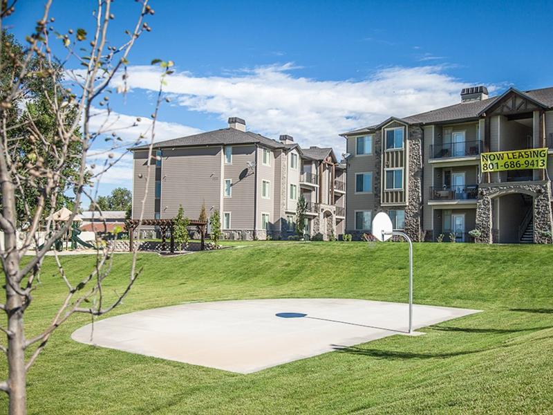 Basketball Court | Eastgate at Greyhawk Apartments in Layton, UT