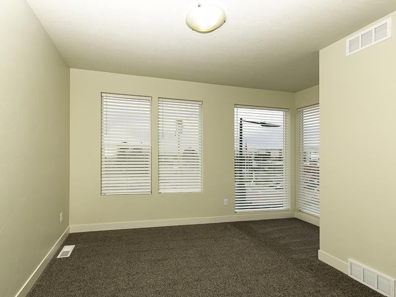 Room | North Metro Town Homes