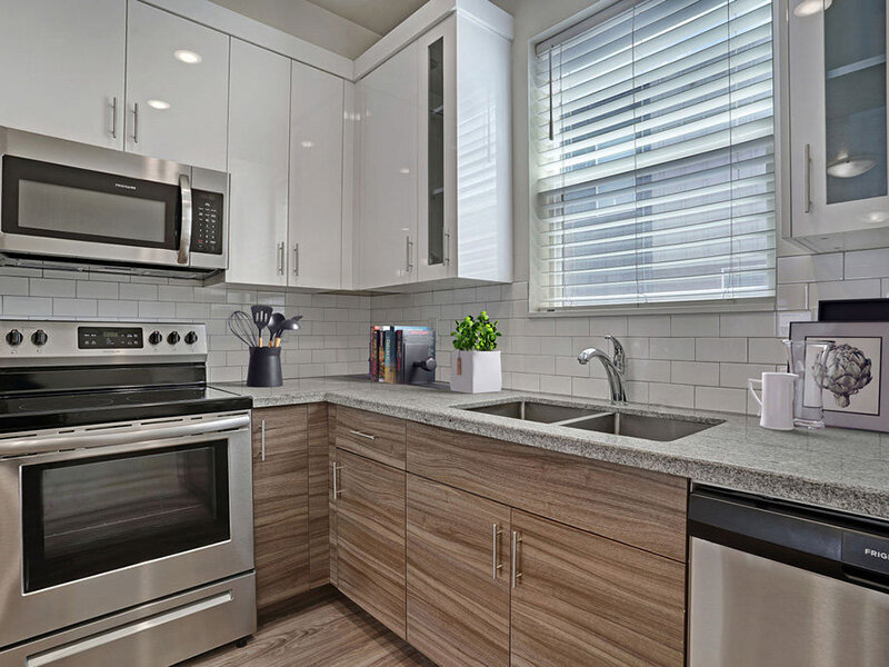 Fully Equipped Kitchen | North Metro Town Homes