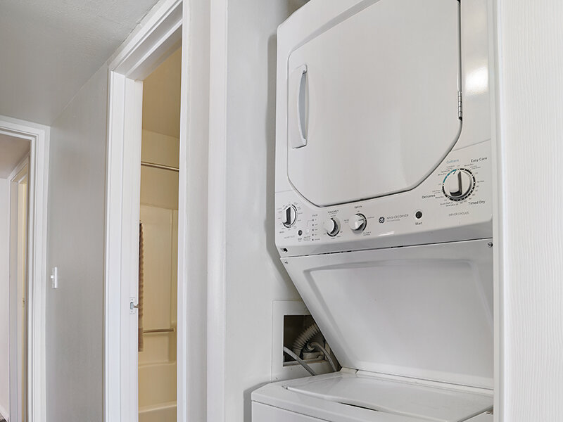 Washer & Dryer | 47Seventy Settler's Point
