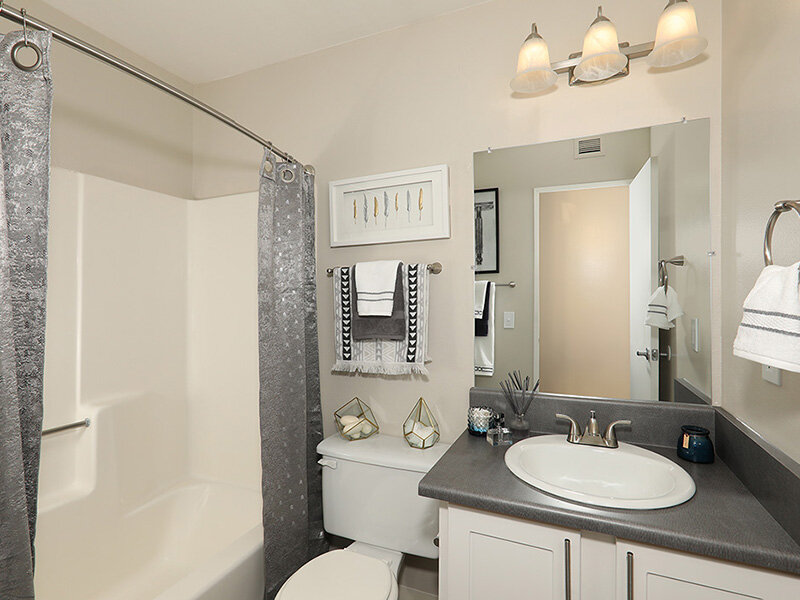 Bathroom | 47Seventy Settler's Point