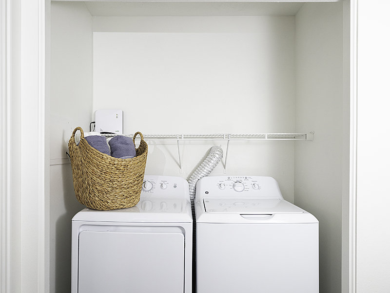 Washer & Dryer | Woodgate Apartments