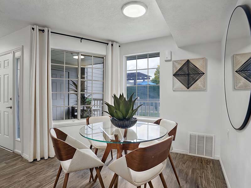 Dining Room | Woodgate Apartments in West Jordan, UT