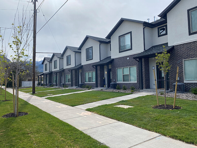 Grounds | Foxridge Townhomes