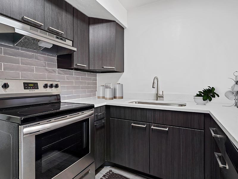 Townhome Fully Renovated Kitchen | Preston Hollow