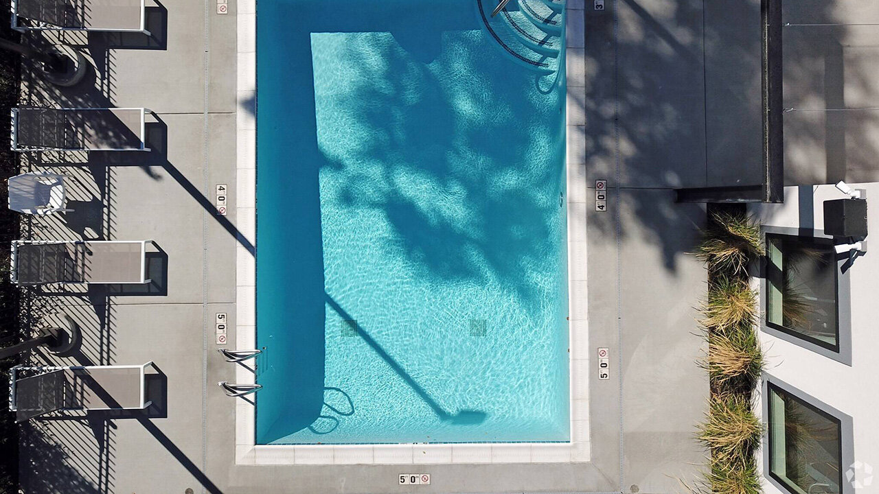 Haxton Apartments Neighborhood