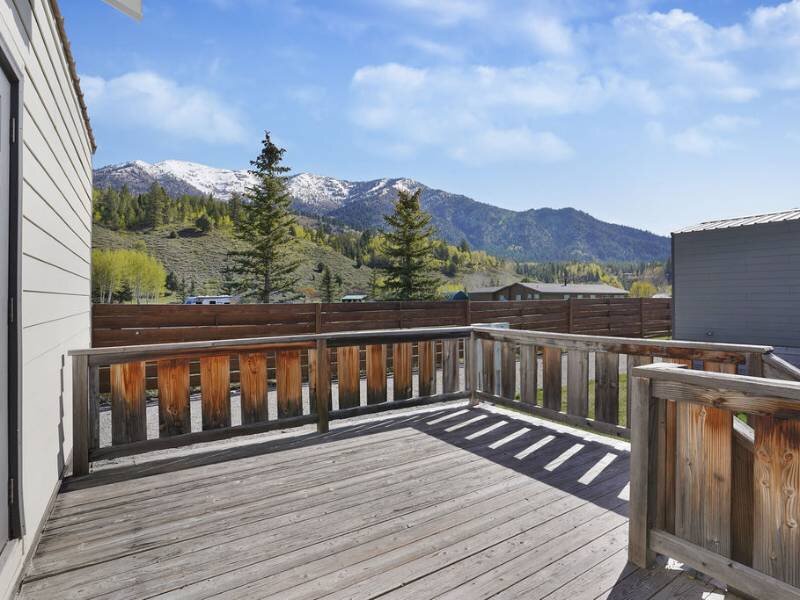 Deck | Targhee Place