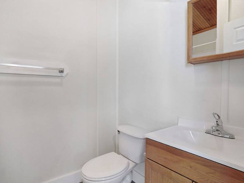 Bathroom with Grab Bars | Targhee Place
