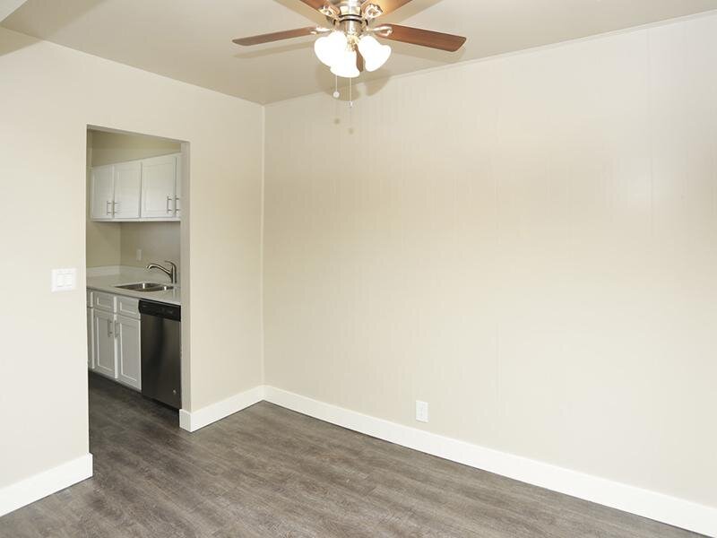 Classic | Front Room | Commons On 2nd