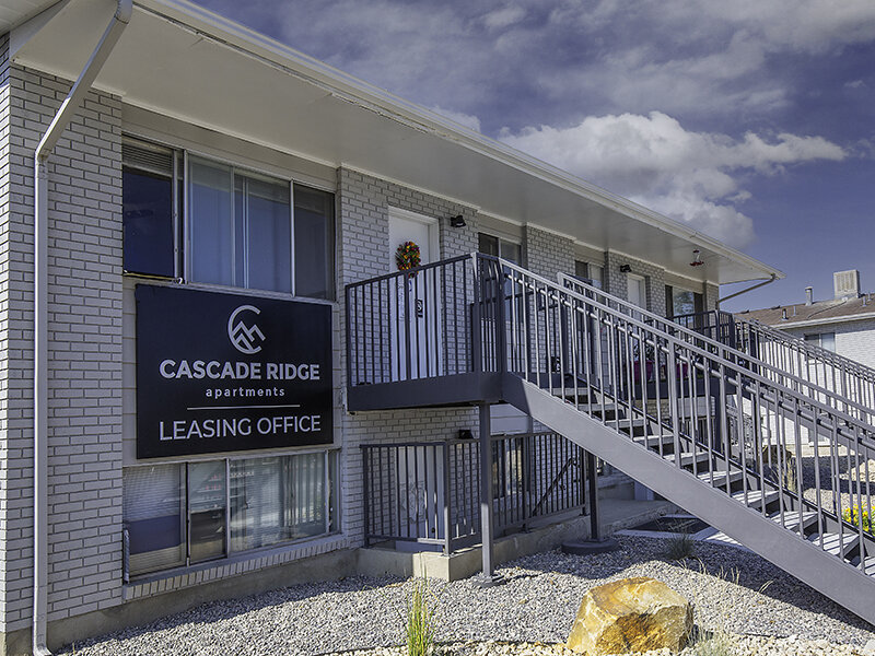 Apartment Building | Cascade Ridge