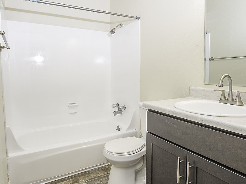 Bathroom | Cascade Ridge