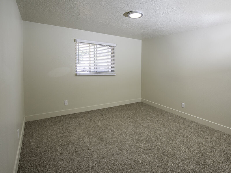 Large Interior Room | Cascade Ridge