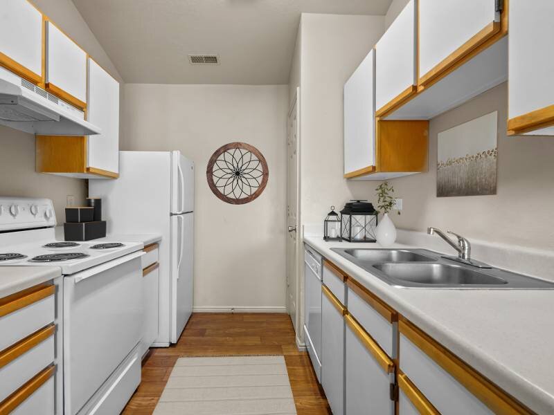 Model Kitchen | Canyon Park Apartments in Sandy, UT