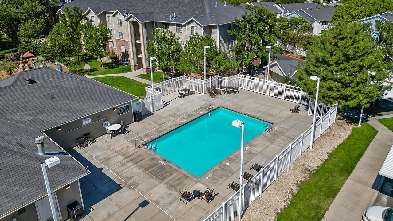 Canyon Park Apartments Neighborhood