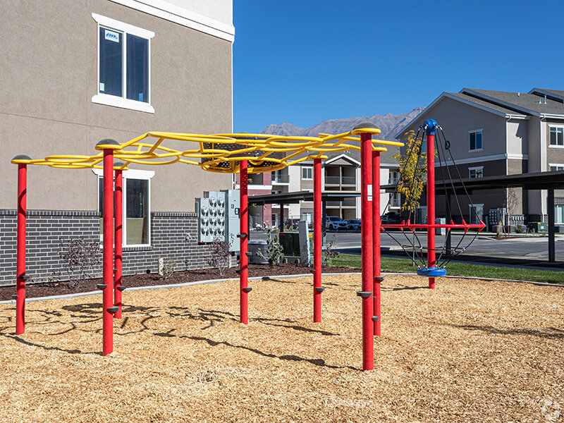 Large Playground | Mill  Point