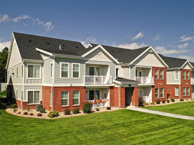 Exterior | Meadows at Park Avenue