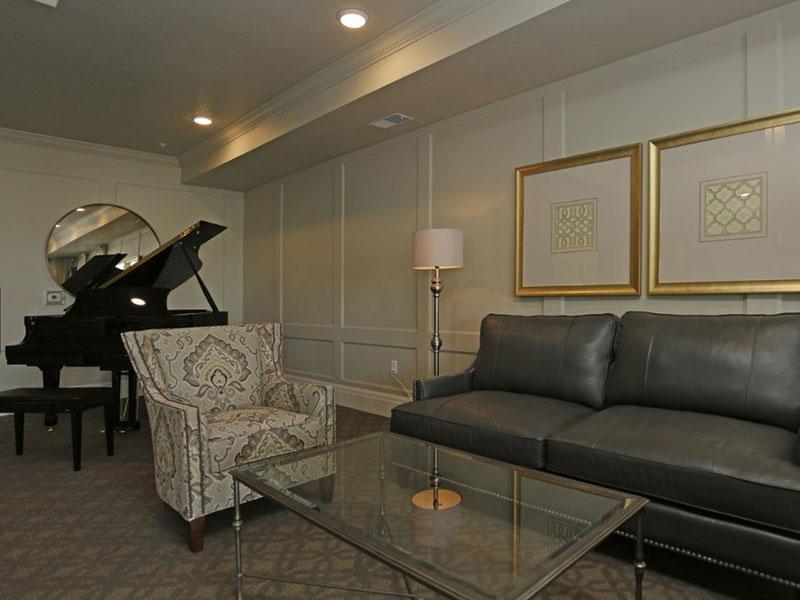 Lounge with Piano | Apartments in Pleasant Grove, UT