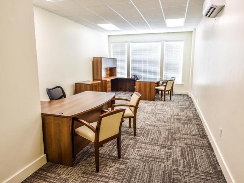 Private Executive Suites | Grovecrest Center