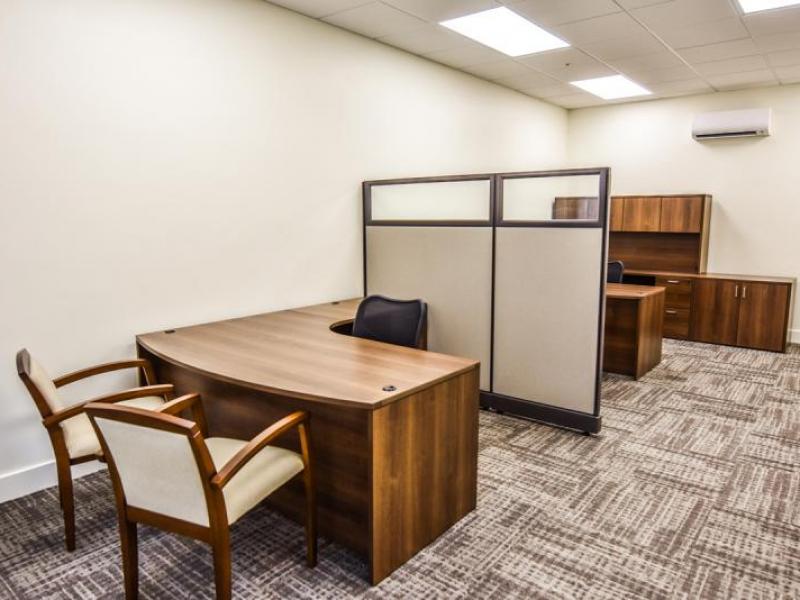Executive Office Suites | Grovecrest Center