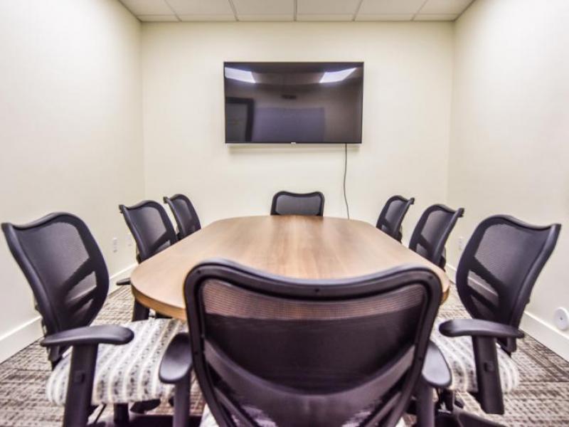 Executive Office Suites for lease | Grovecrest Center