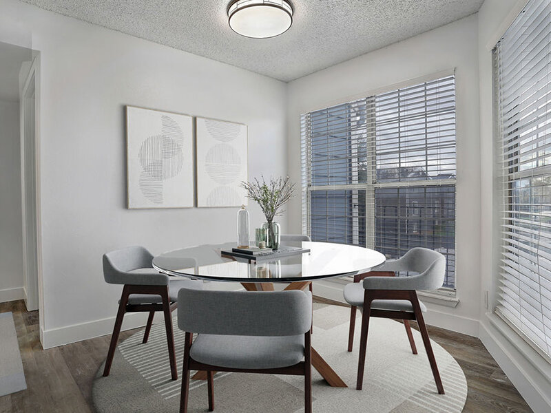 Luxury Dining Area | The Village at Raintree