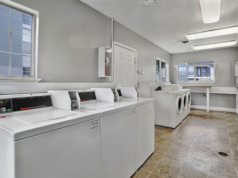 Apartment Laundry | The Village at Raintree