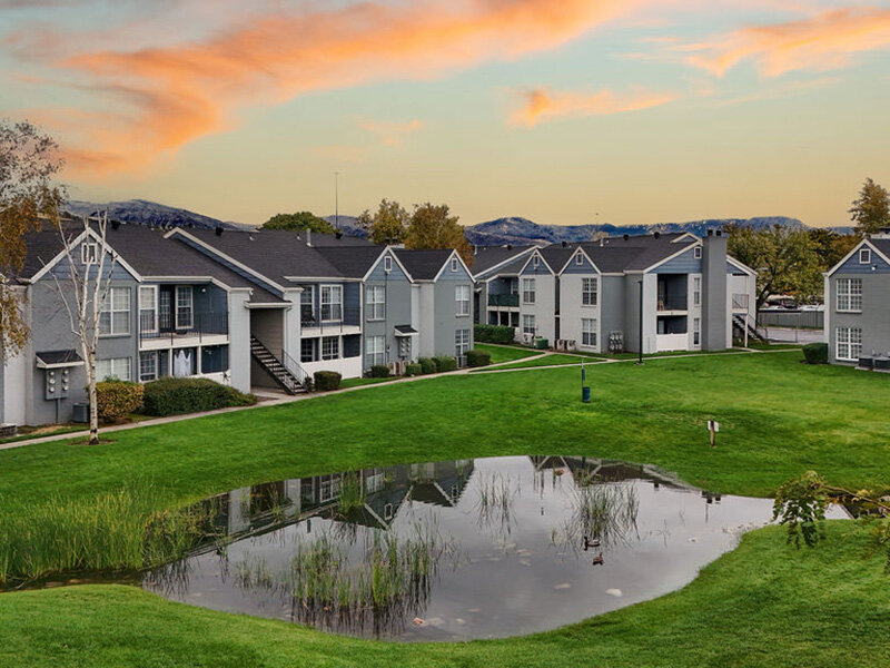 Apartment Area | The Village at Raintree