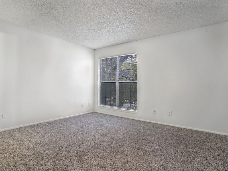 Interior Bedroom | The Village at Raintree