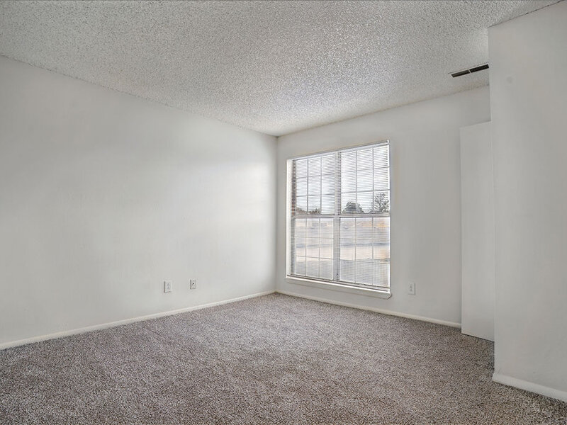 Interior Luxury Bedroom | The Village at Raintree