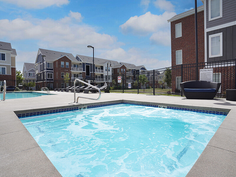 Hot Tub with Railing and Seats | Draper Village