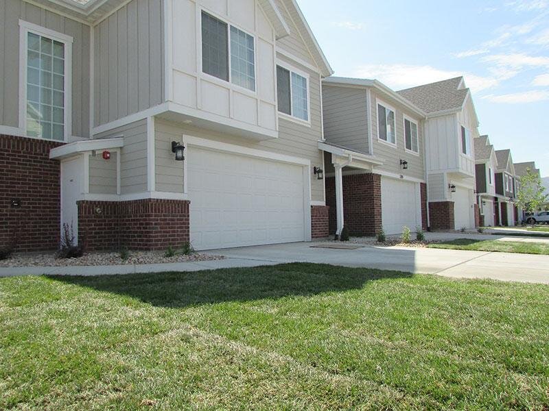 Garages | Draper Village Apartments