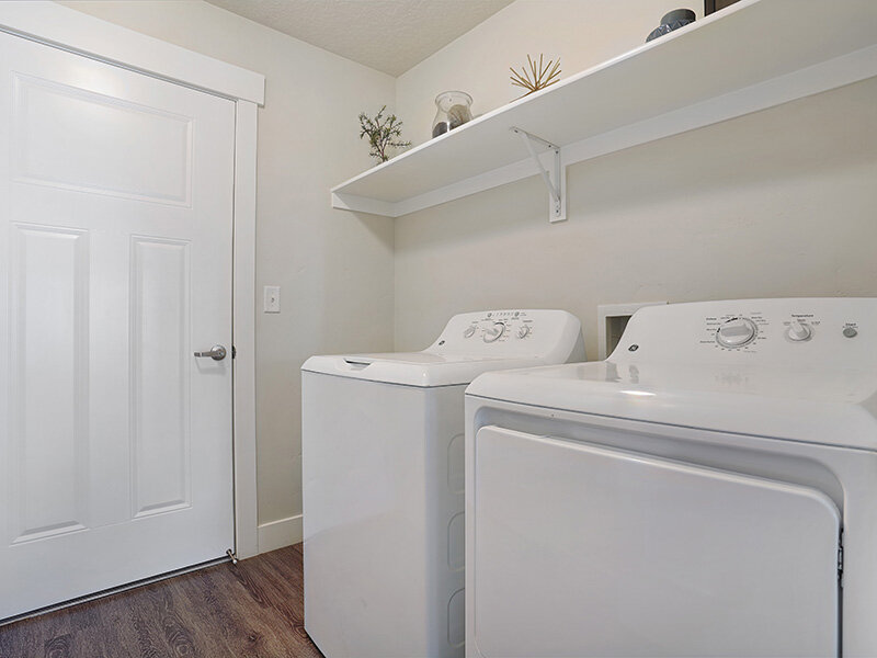 Washer/Dryer Units | Draper Village