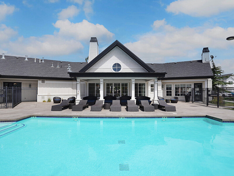 Apartment Complex Outdoor Pool | Draper Village