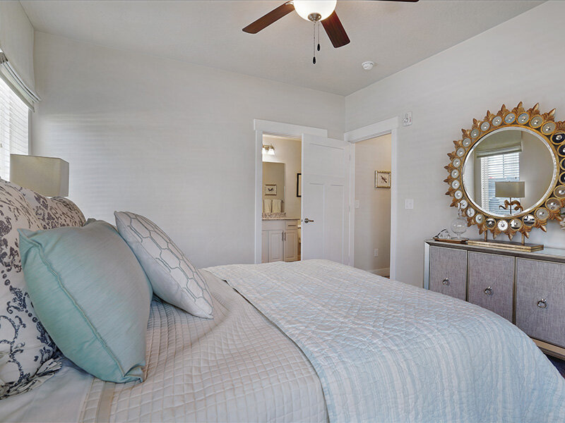 Apartment Bedroom with Ceiling Fan/Light | Draper Village