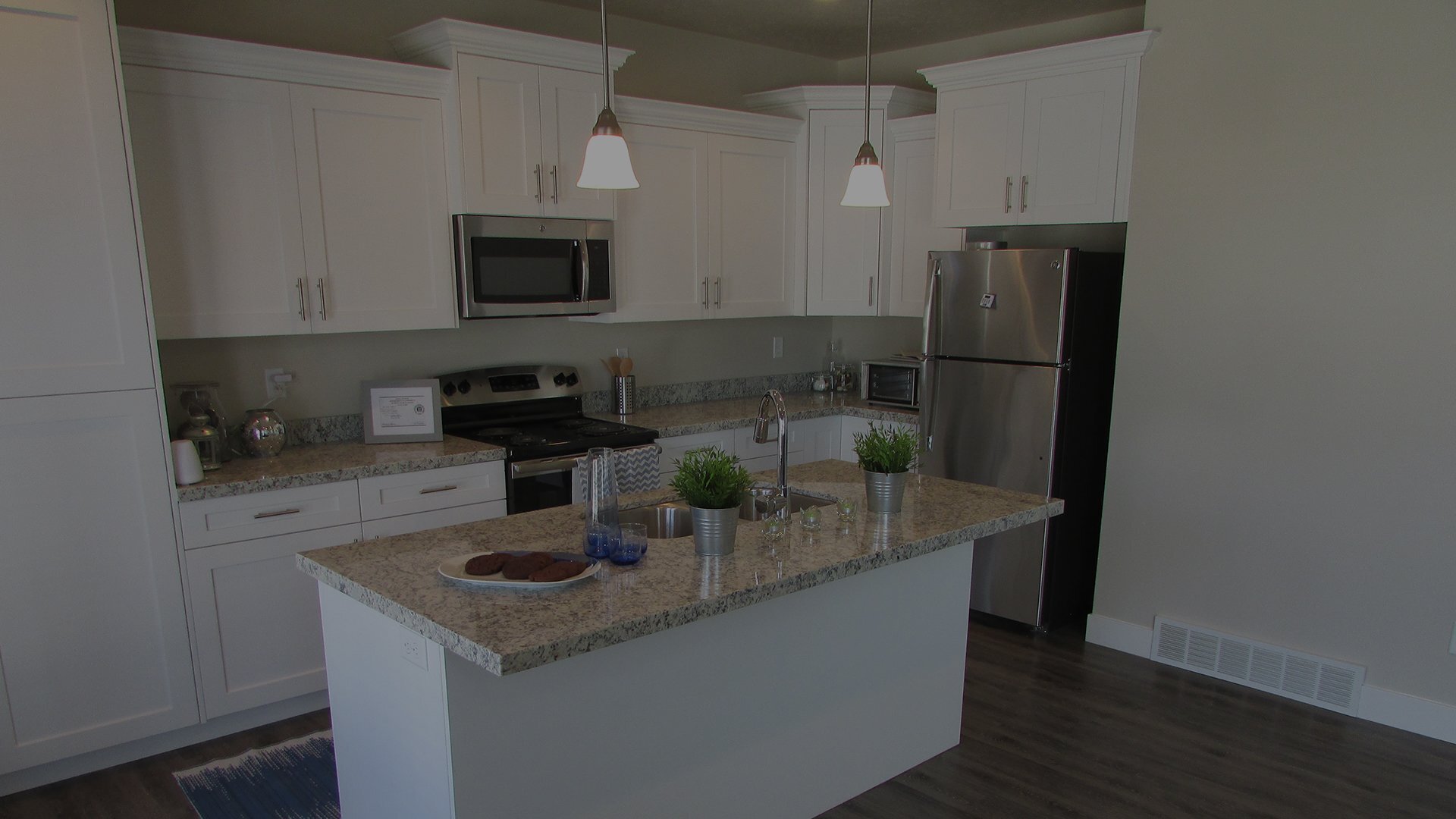 Draper Village Apartments Amenities