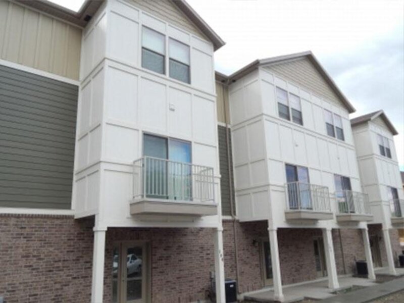 Balconies | Bella Grace Apartments in Pleasant Grove, UT