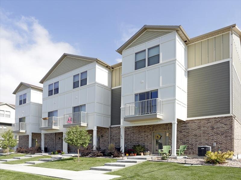 Building Exterior | Bella Grace