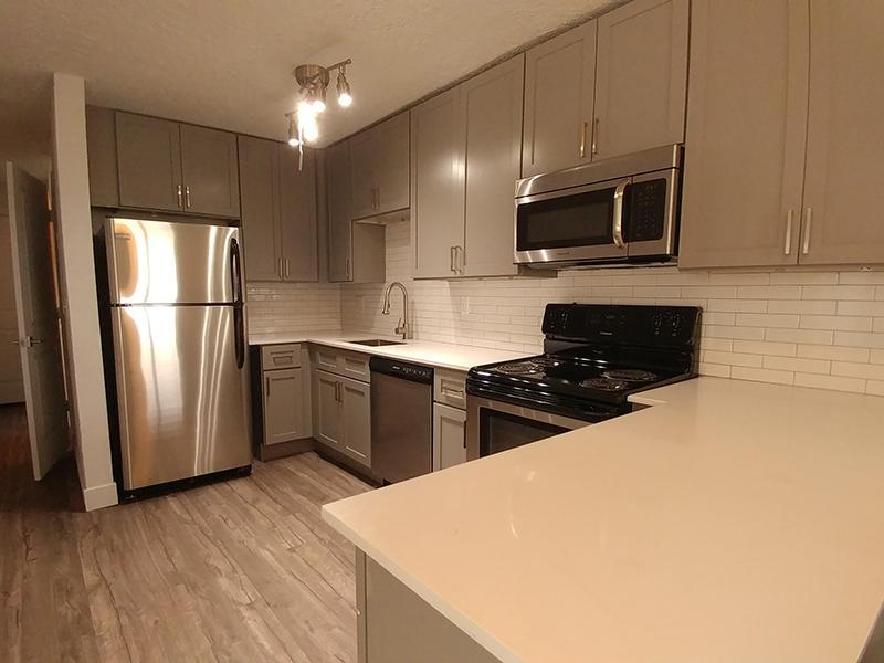 Kitchen | Calaveras South Apartments Midvale