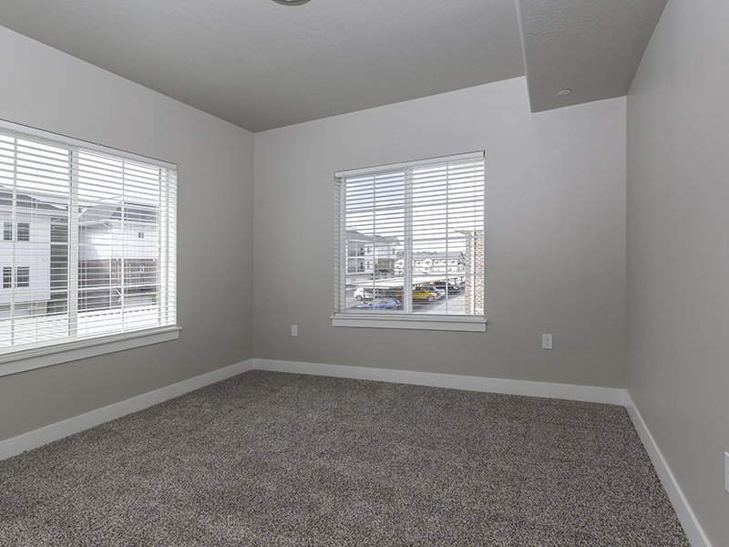 Large Rooms | Apartments in Payson, UT