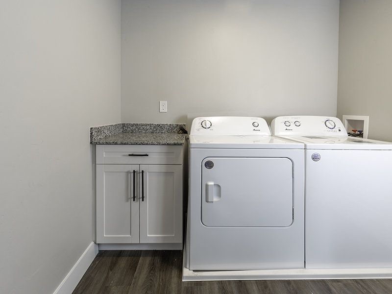 Washer & Dryer | Apartments in Payson, UT