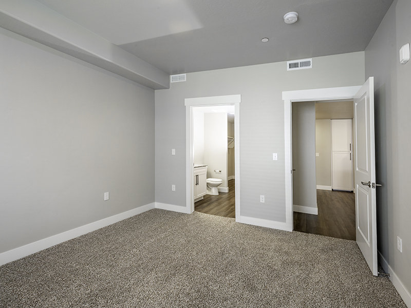 Master Bedroom | Apartments in Payson, UT