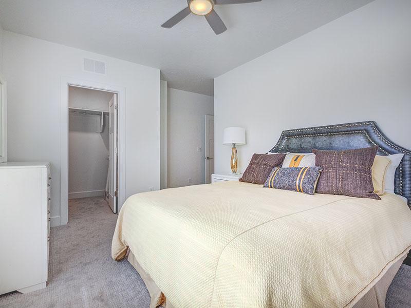 Bedroom | Coventry Townhomes